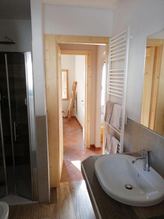 Rele B Apartment เตมู ภายนอก รูปภาพ