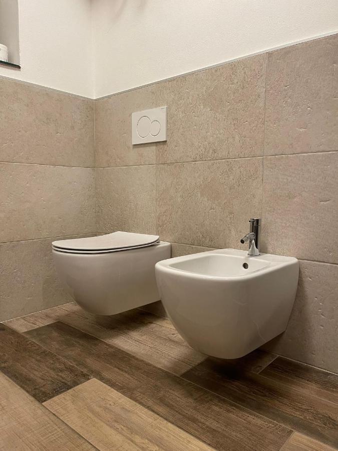 Rele B Apartment เตมู ภายนอก รูปภาพ
