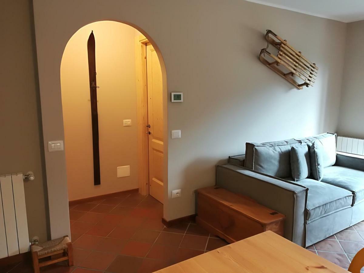 Rele B Apartment เตมู ภายนอก รูปภาพ