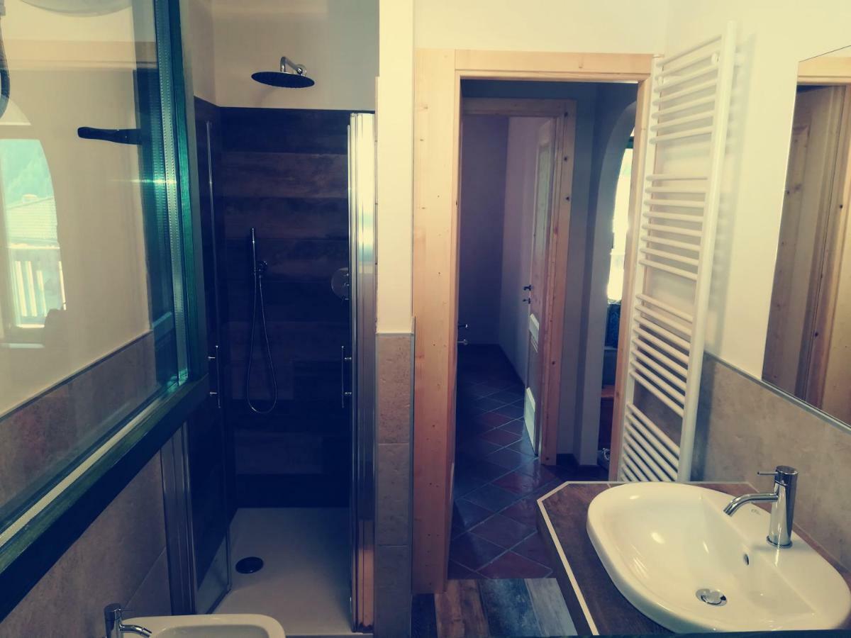 Rele B Apartment เตมู ภายนอก รูปภาพ