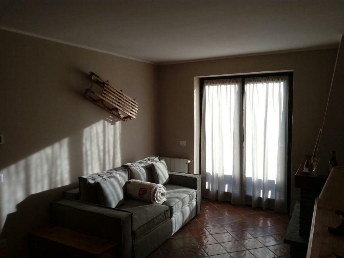 Rele B Apartment เตมู ภายนอก รูปภาพ